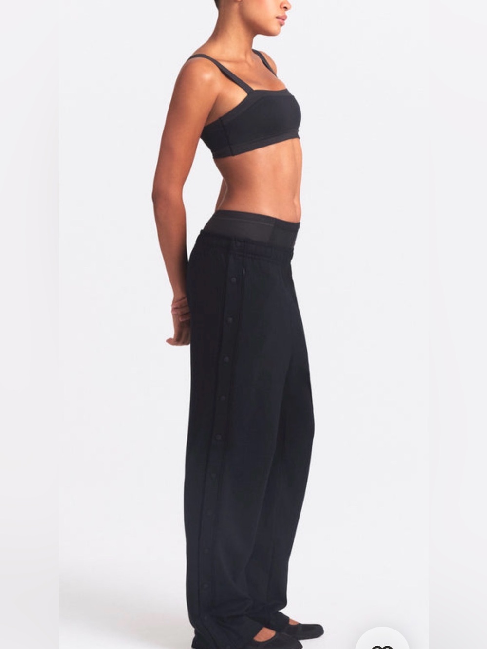 NikeSKIMS Matte Tricot Side-Snap Pants Size Small - Picture 2 of 11
